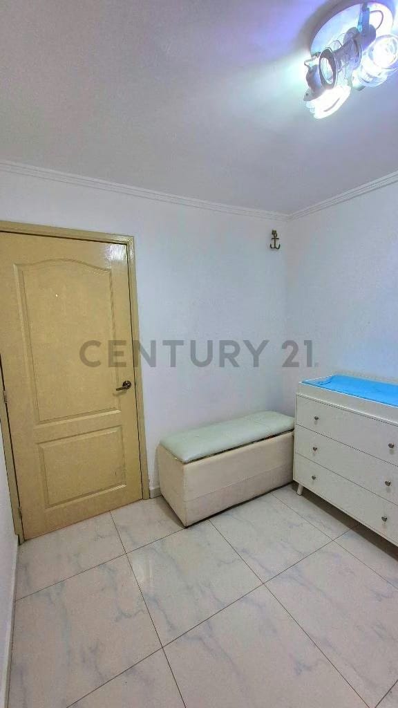 Ofrece en Venta Tonw House en el C.R. Mar de Oriente Nueva Barcelona - 19