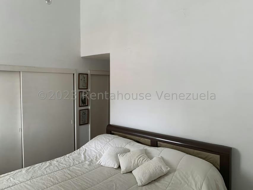 Casa (Multipes Niveles) en Venta en Piedra Azul, Distrito Metropolitano - 36