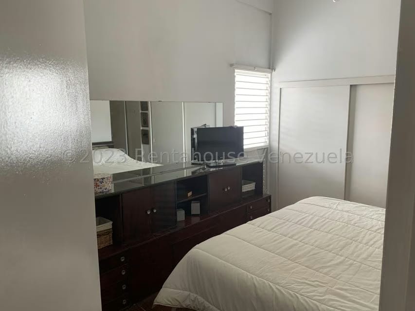 Casa (Multipes Niveles) en Venta en Piedra Azul, Distrito Metropolitano - 38