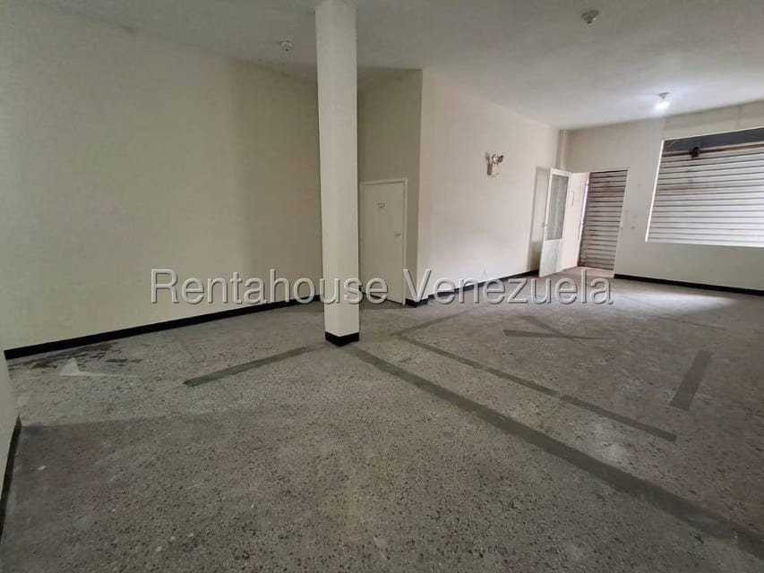 Comercial (Local Comercial) en Alquiler en Parroquia Catedral, Lara - 5