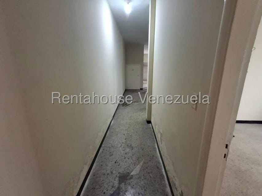 Comercial (Local Comercial) en Alquiler en Parroquia Catedral, Lara - 6