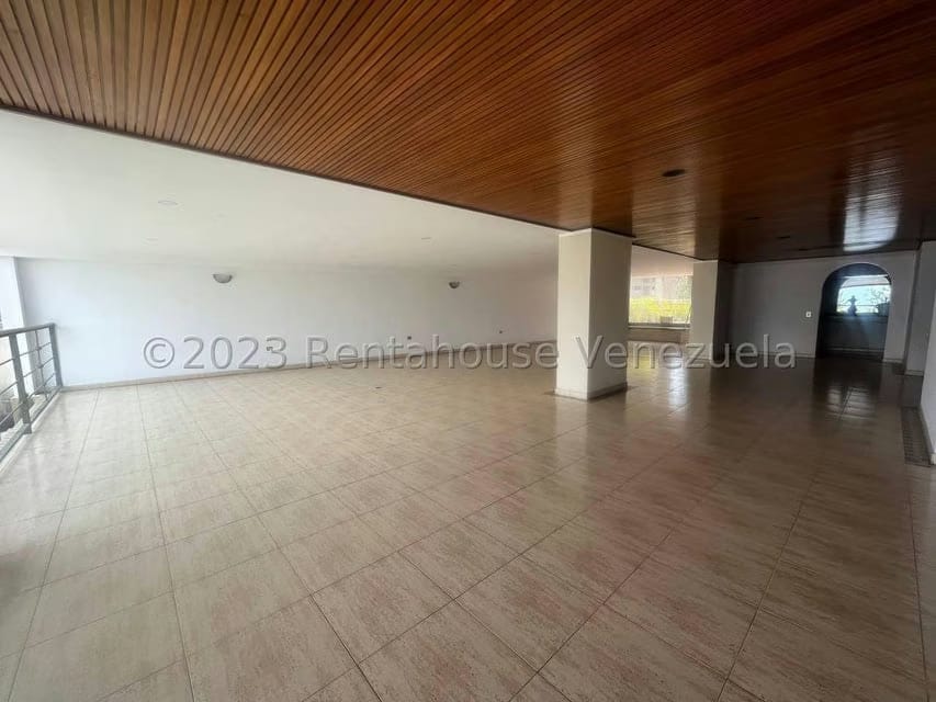 Apartamento (1 Nivel) en Venta en Lomas de Prados del Este, Distrito Metropolitano - 25