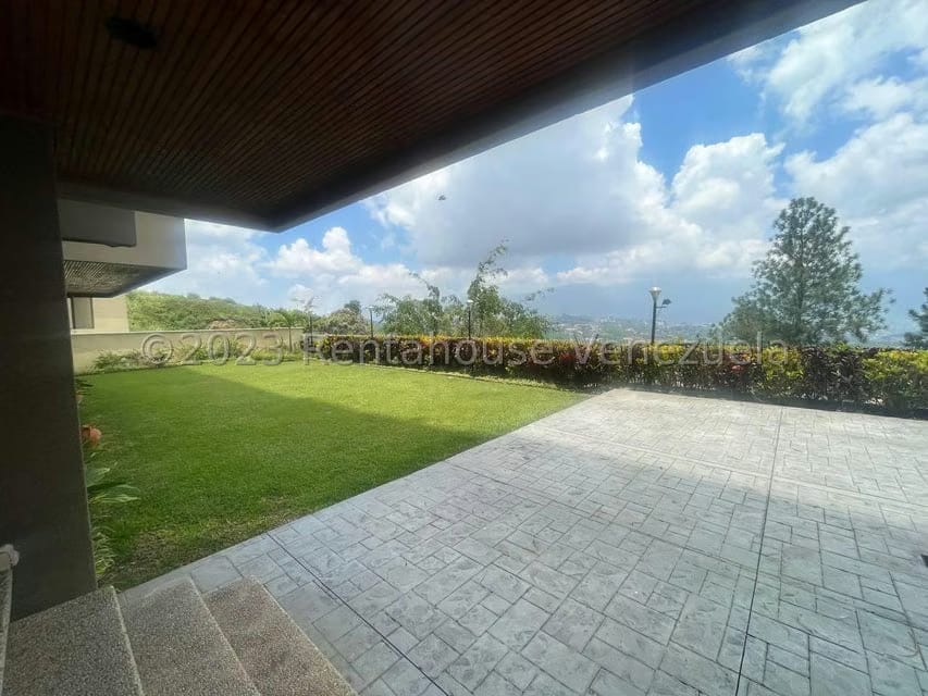 Apartamento (1 Nivel) en Venta en Lomas de Prados del Este, Distrito Metropolitano - 31