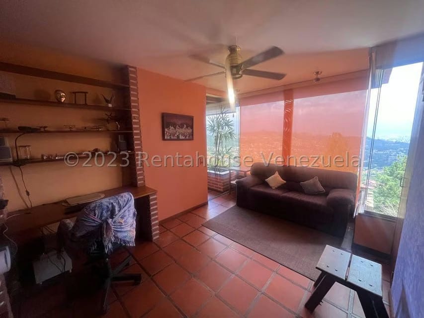 Apartamento (1 Nivel) en Venta en Lomas de Prados del Este, Distrito Metropolitano - 10