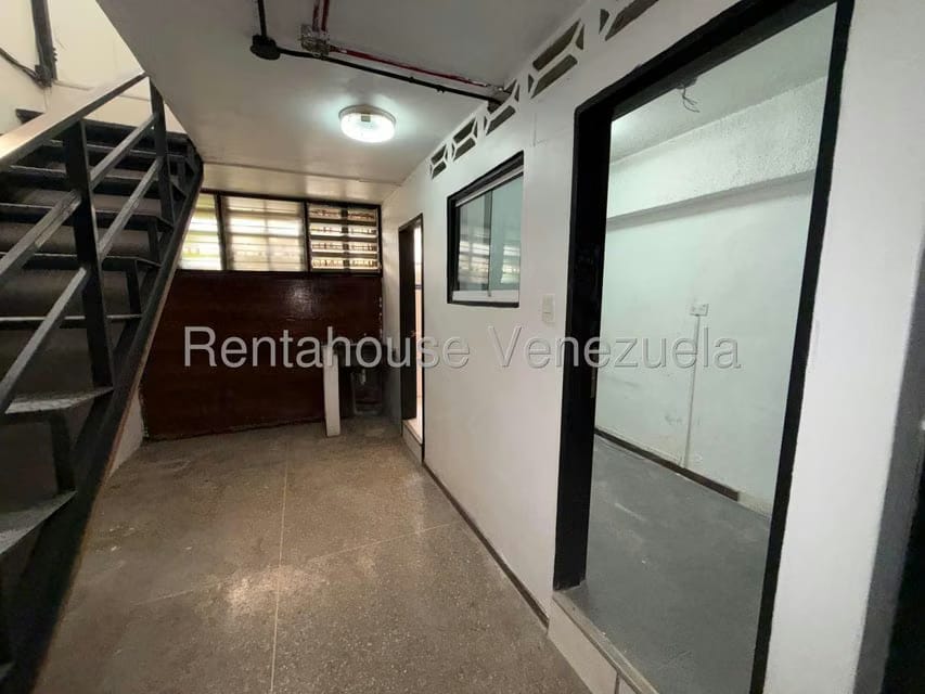 Comercial (Local Comercial) en Venta en Municipio Guaicaipuro, Miranda - 5