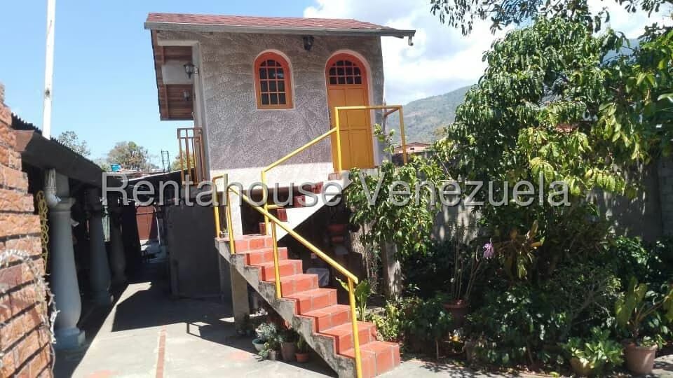 Casa (Duplex) en Venta en La Sabanita, Trujillo - 2
