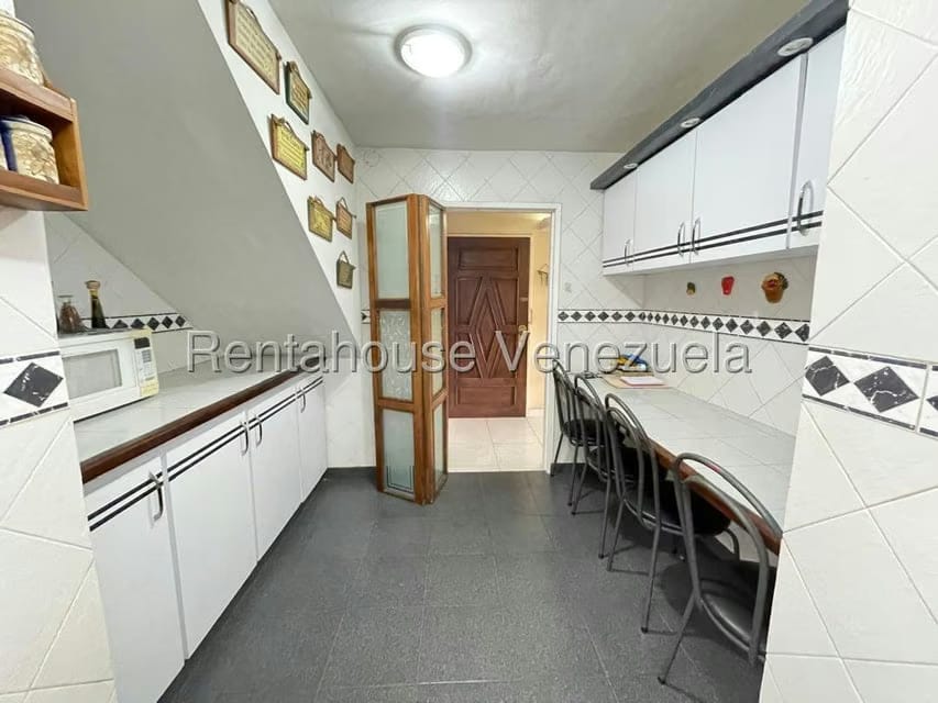 Apartamento (Duplex) en Venta en La Urbina, Distrito Metropolitano - 19