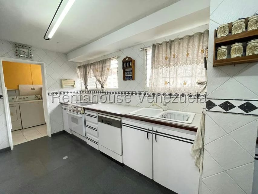 Apartamento (Duplex) en Venta en La Urbina, Distrito Metropolitano - 20