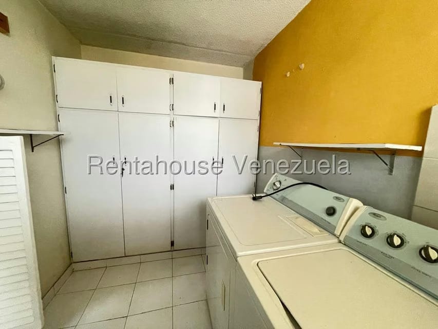 Apartamento (Duplex) en Venta en La Urbina, Distrito Metropolitano - 22