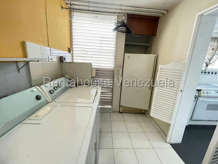 Apartamento (Duplex) en Venta en La Urbina, Distrito Metropolitano - 23