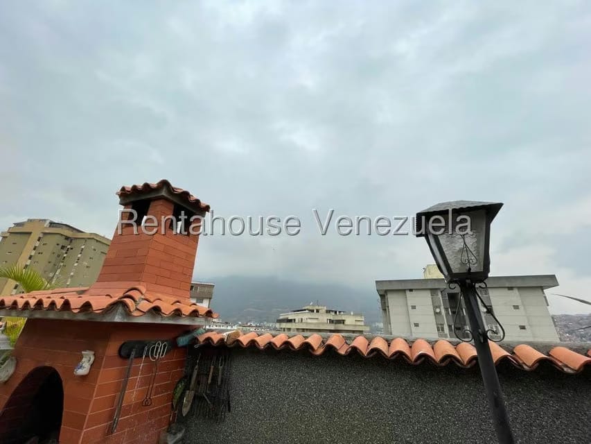 Apartamento (Duplex) en Venta en La Urbina, Distrito Metropolitano - 43