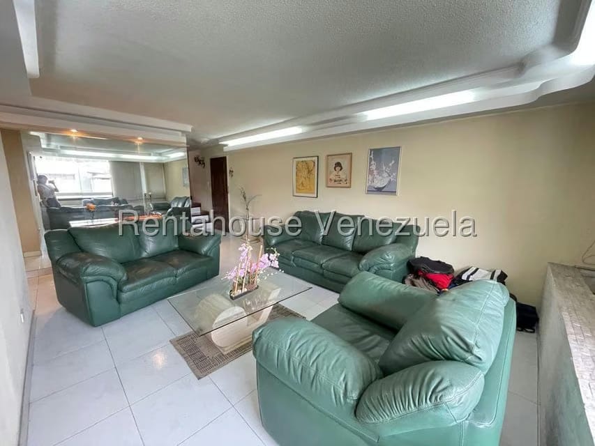 Apartamento (Duplex) en Venta en La Urbina, Distrito Metropolitano - 8