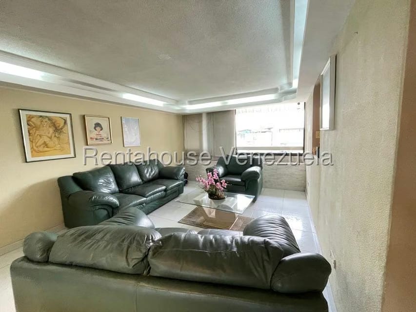 Apartamento (Duplex) en Venta en La Urbina, Distrito Metropolitano - 9