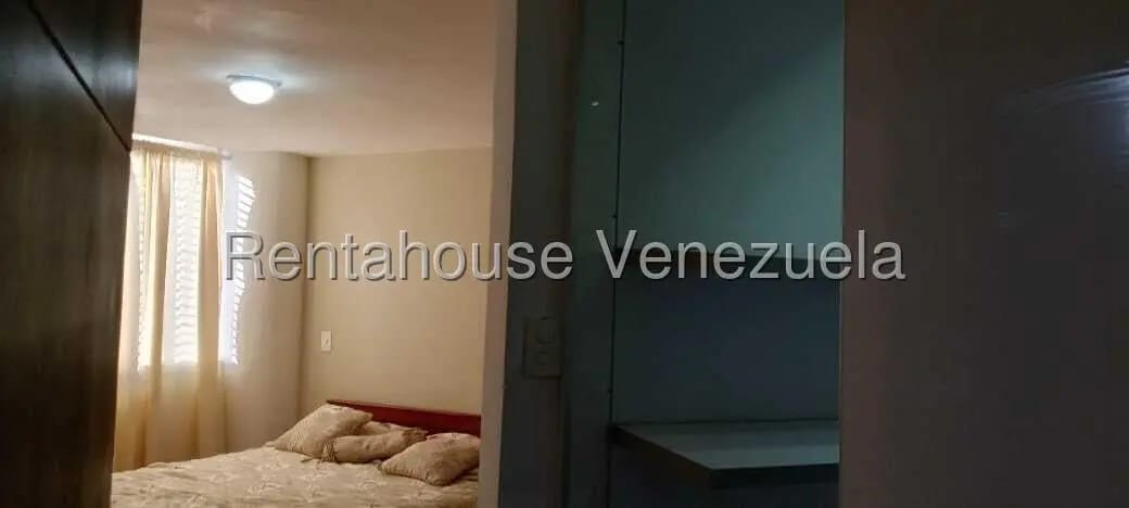 Townhouse (Duplex) en Alquiler en El Rincon, Carabobo - 34