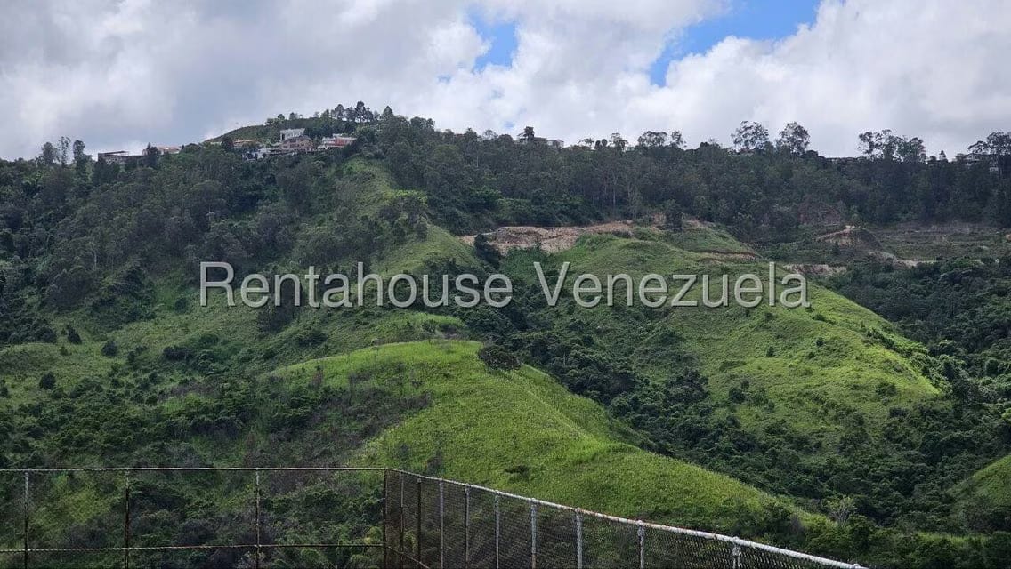 Casa (Multipes Niveles) en Venta en Los Samanes, Distrito Metropolitano - 50