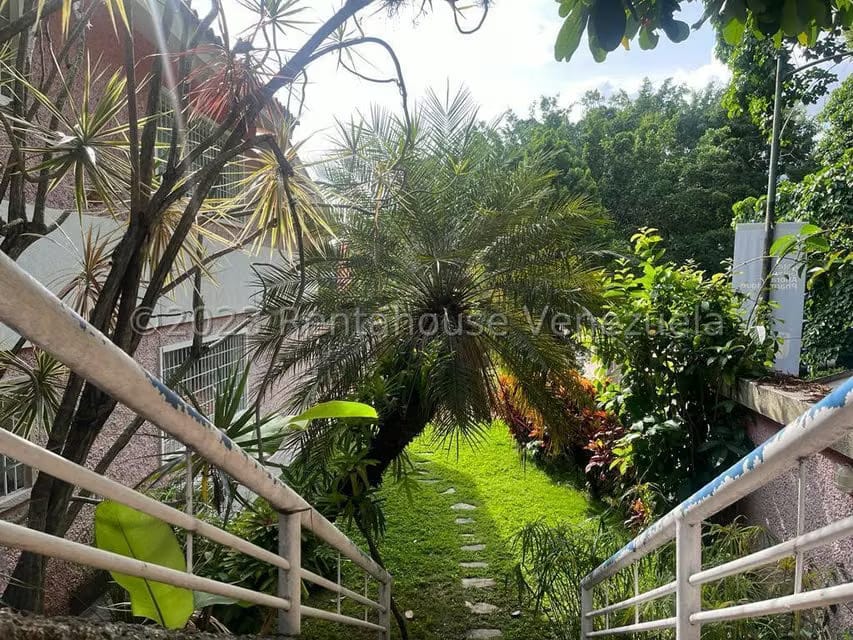 Casa (Multipes Niveles) en Venta en San Roman, Distrito Metropolitano - 3