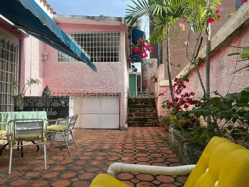 Casa (Multipes Niveles) en Venta en San Roman, Distrito Metropolitano - 41