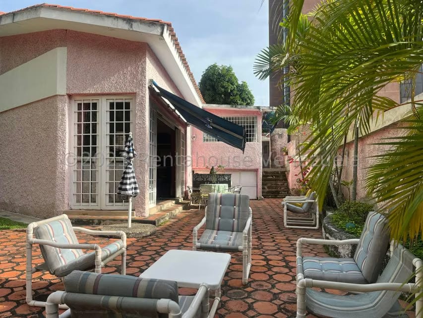 Casa (Multipes Niveles) en Venta en San Roman, Distrito Metropolitano - 43