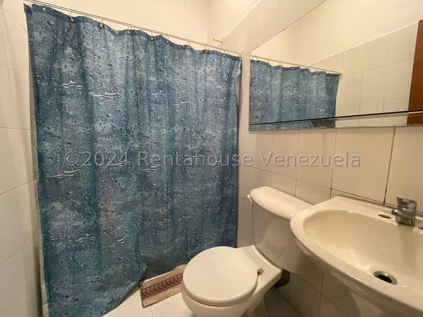 Casa (1 Nivel) en Venta en Simon Planas, Lara - 24