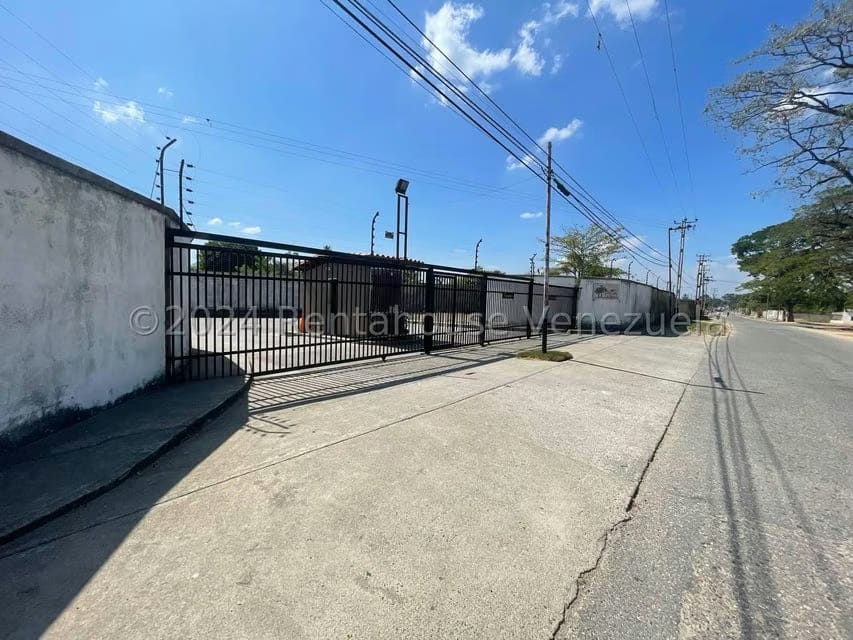 Casa (1 Nivel) en Venta en Simon Planas, Lara - 31