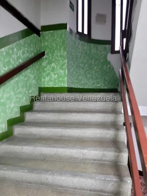 Comercial (Edificio) en Venta en Centro de Charallave, Miranda - 11