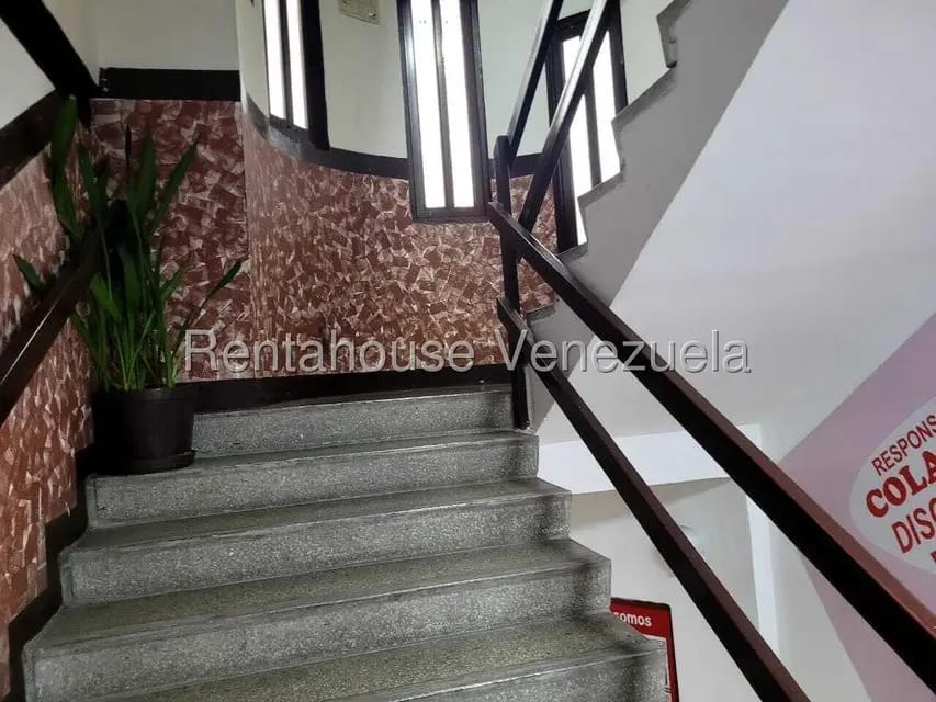 Comercial (Edificio) en Venta en Centro de Charallave, Miranda - 18