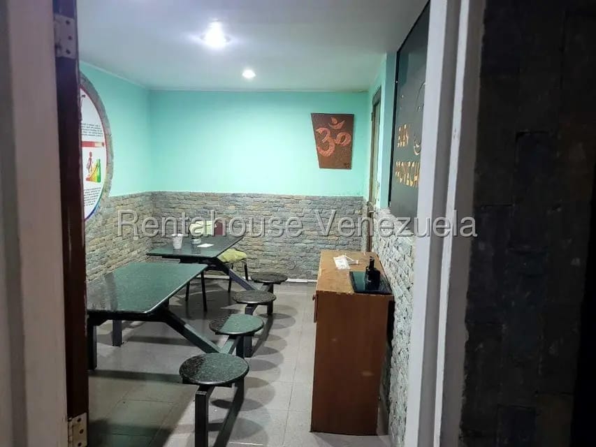 Comercial (Edificio) en Venta en Centro de Charallave, Miranda - 22