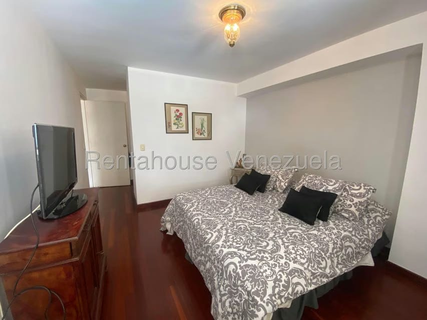 Apartamento (1 Nivel) en Venta en Los Samanes, Distrito Metropolitano - 16