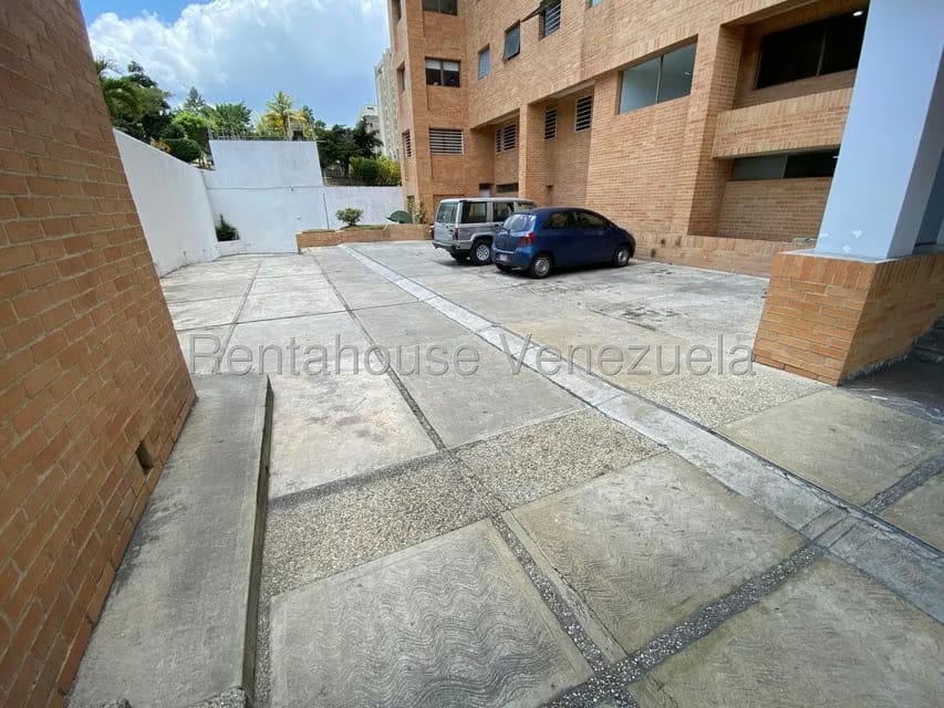 Apartamento (1 Nivel) en Venta en Los Samanes, Distrito Metropolitano - 24
