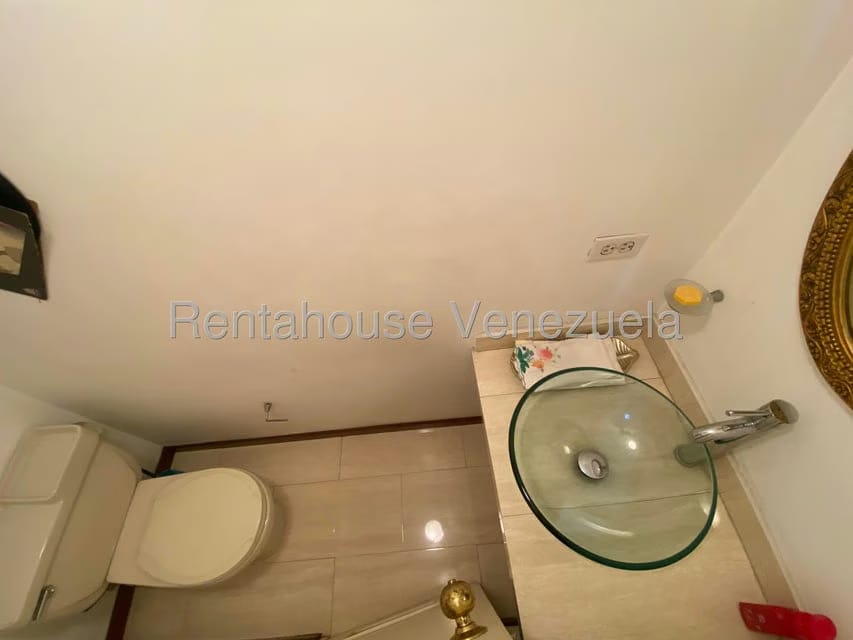 Apartamento (1 Nivel) en Venta en Los Samanes, Distrito Metropolitano - 4