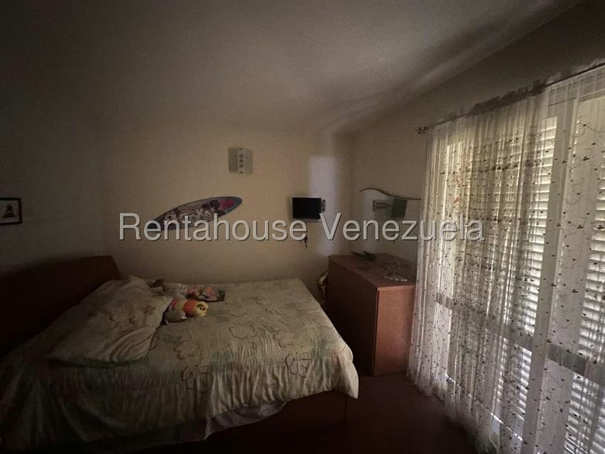 Casa (Duplex) en Venta en Colinas de Bello Monte, Distrito Metropolitano - 23