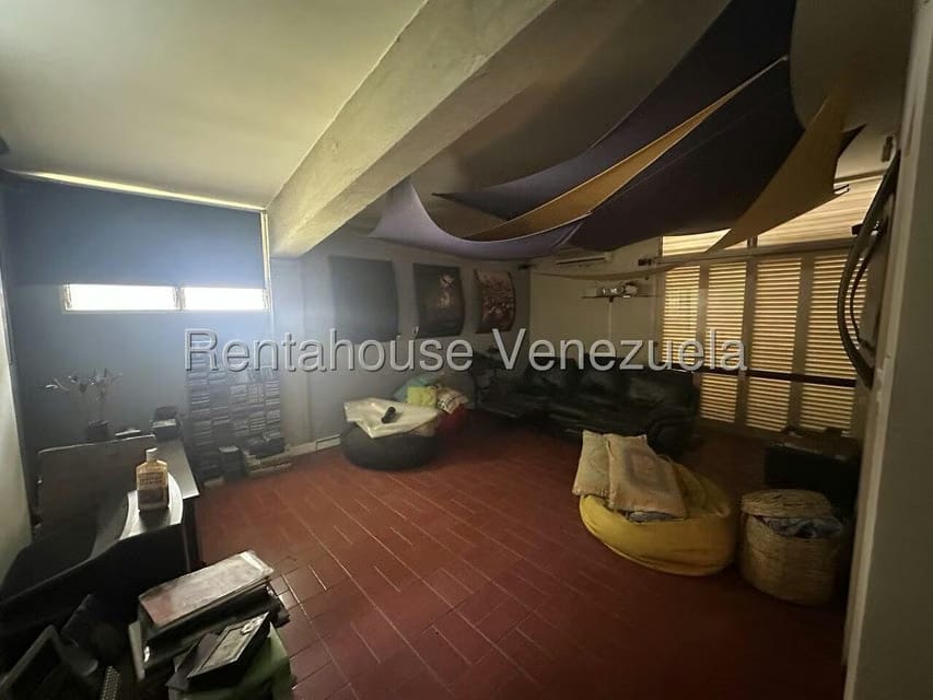Casa (Duplex) en Venta en Colinas de Bello Monte, Distrito Metropolitano - 27