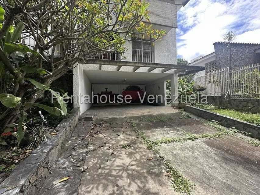 Casa (Duplex) en Venta en Colinas de Bello Monte, Distrito Metropolitano - 45
