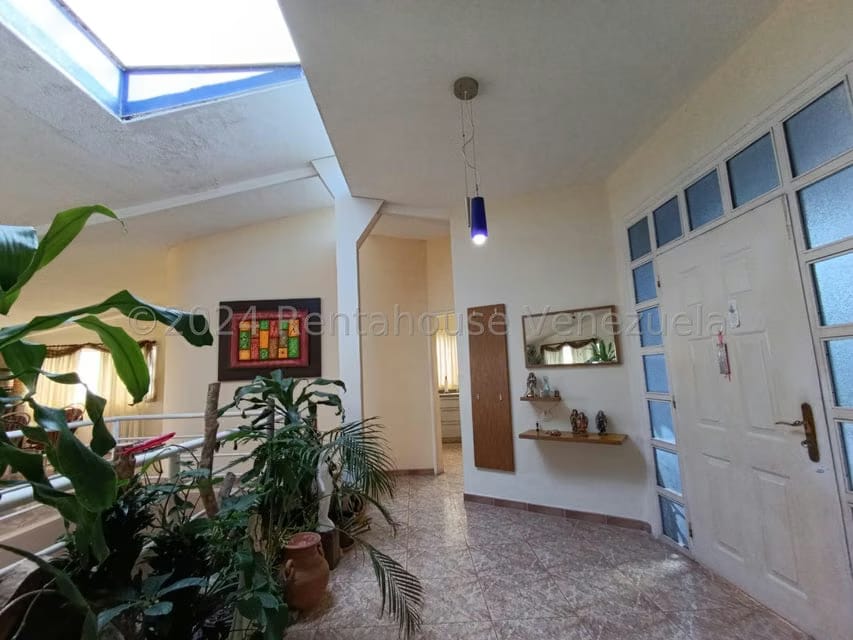 Casa (Multipes Niveles) en Venta en Los Guayabitos, Distrito Metropolitano - 3