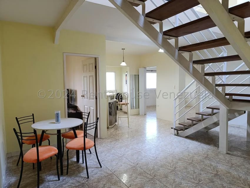 Casa (Multipes Niveles) en Venta en Los Guayabitos, Distrito Metropolitano - 21