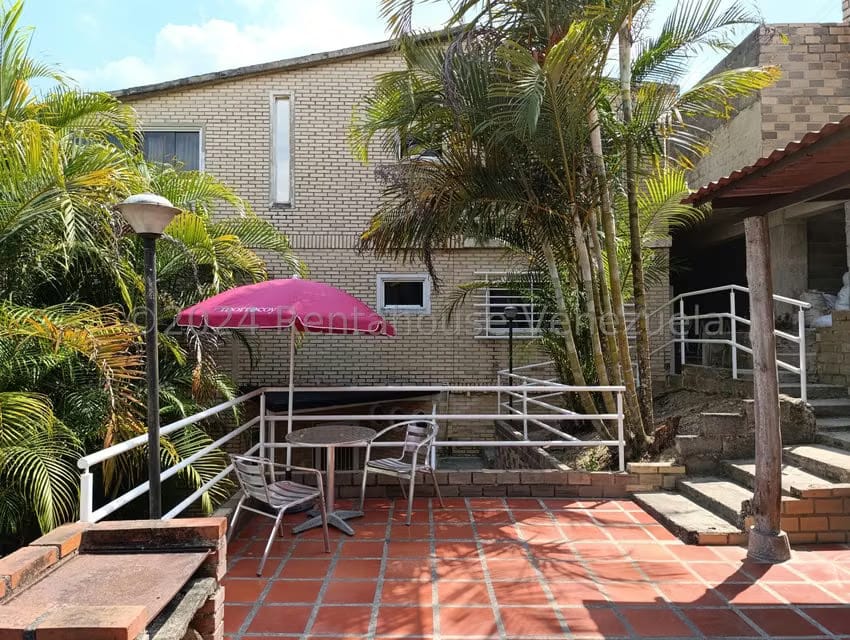 Casa (Multipes Niveles) en Venta en Los Guayabitos, Distrito Metropolitano - 35