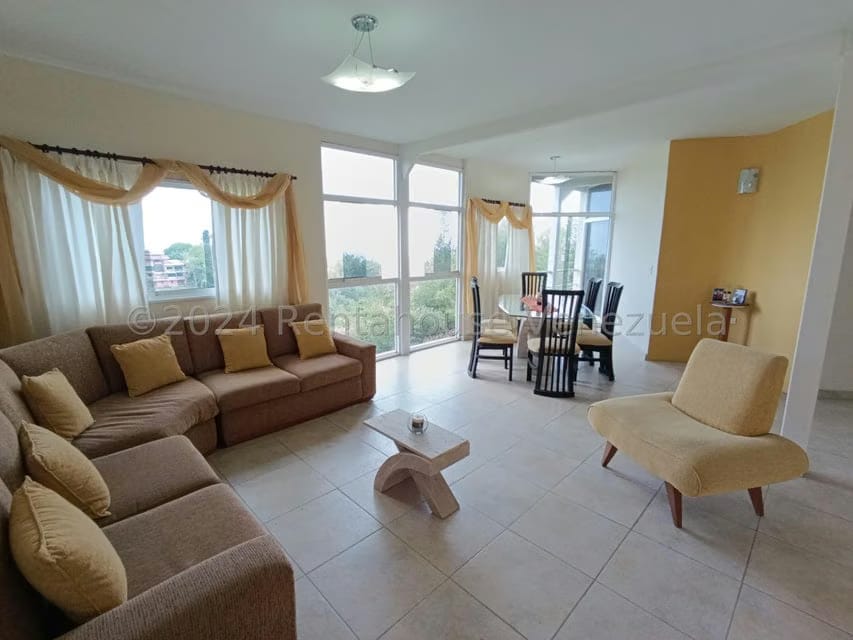 Casa (Multipes Niveles) en Venta en Los Guayabitos, Distrito Metropolitano - 40