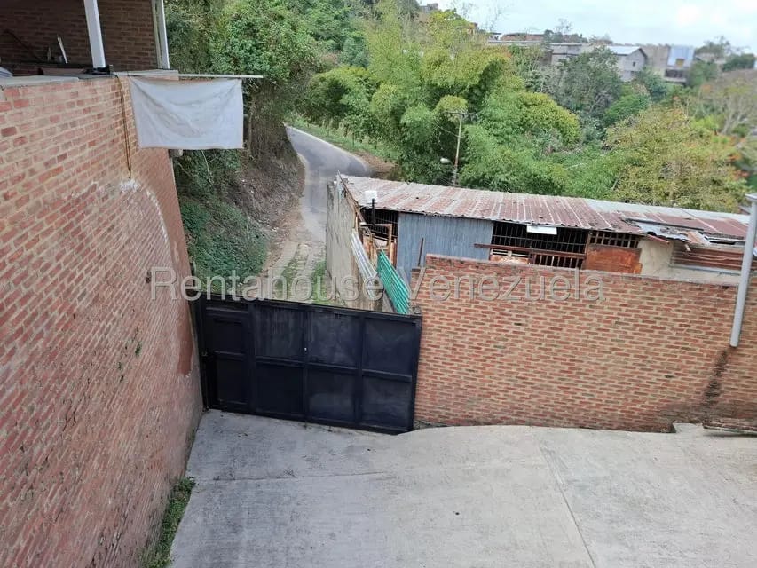 Comercial (Galpon - Deposito) en Venta en Turumo, Distrito Metropolitano - 11