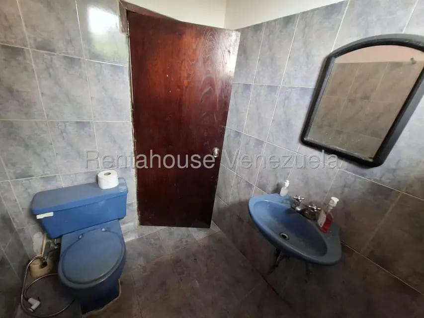 Comercial (Galpon - Deposito) en Venta en Turumo, Distrito Metropolitano - 18