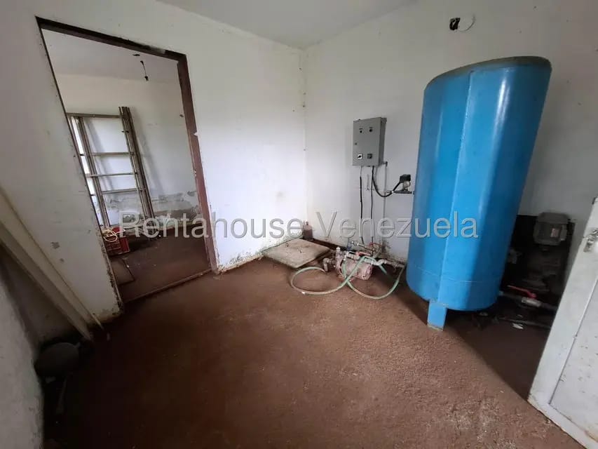 Comercial (Galpon - Deposito) en Venta en Turumo, Distrito Metropolitano - 22