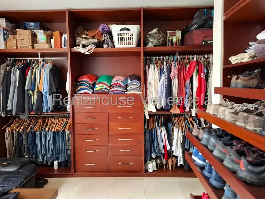 Comercial (Galpon - Deposito) en Venta en Turumo, Distrito Metropolitano - 9