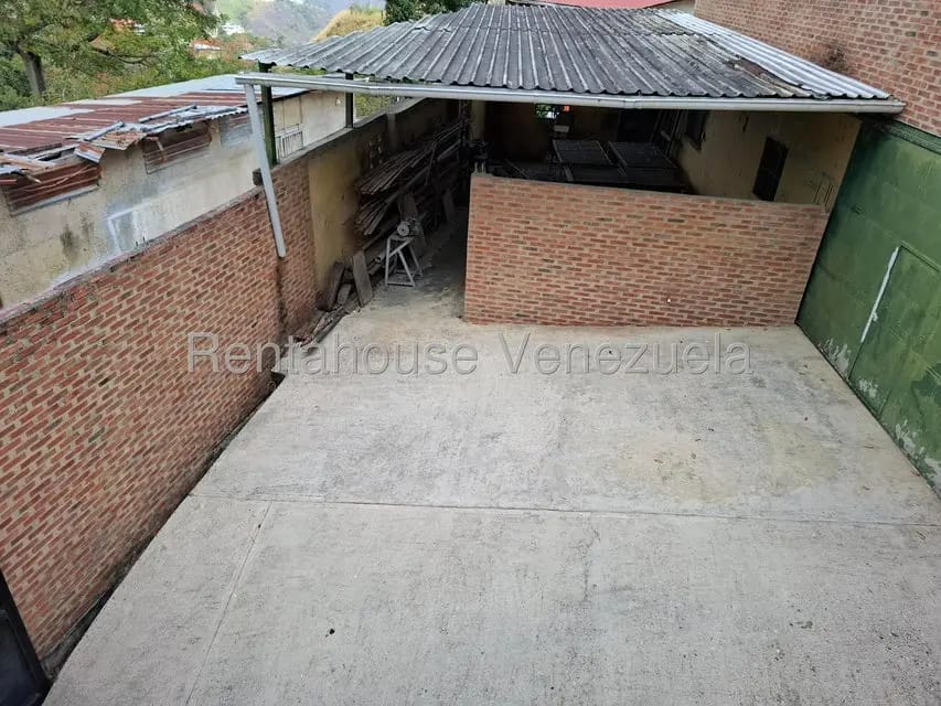 Comercial (Galpon - Deposito) en Venta en Turumo, Distrito Metropolitano - 10