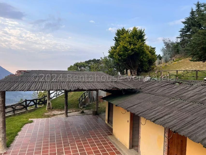 Casa (Duplex) en Venta en Galipan, Distrito Metropolitano - 31