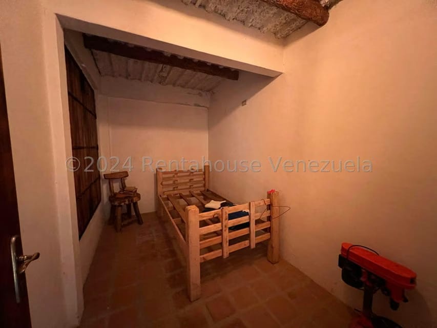 Casa (Duplex) en Venta en Galipan, Distrito Metropolitano - 10