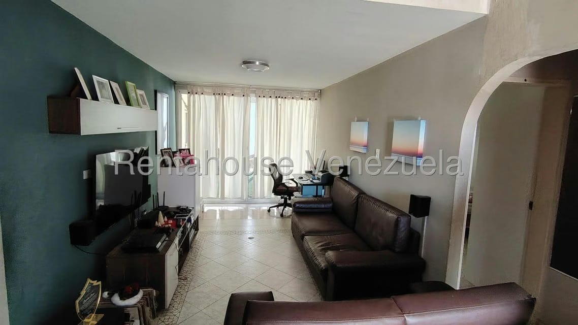 Casa (1 Nivel) en Venta en Prados del Golf, Lara - 5