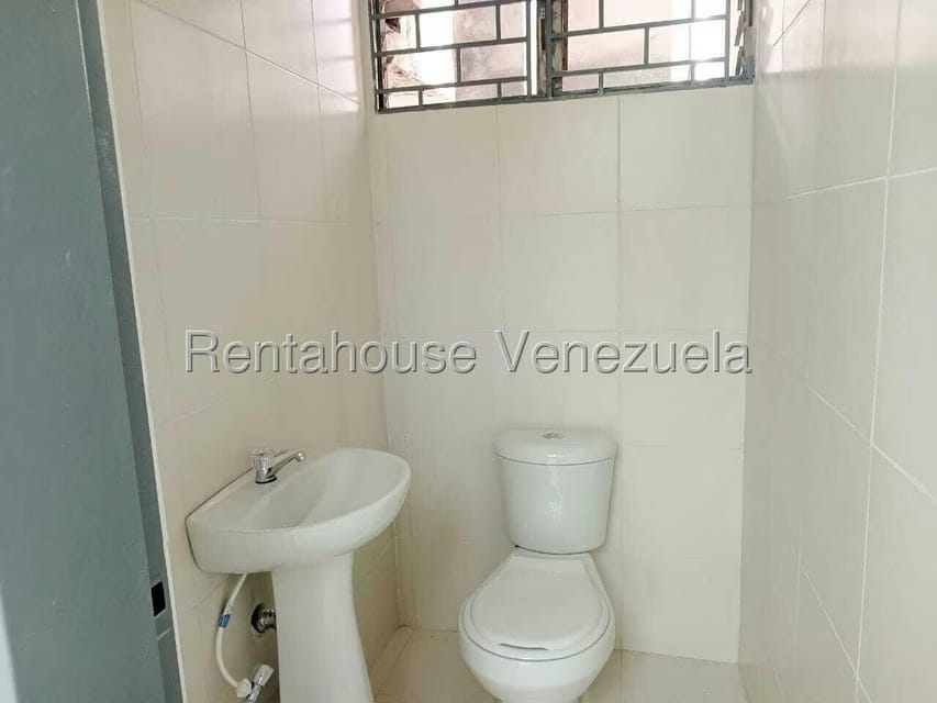 Comercial (Local Comercial) en Alquiler en 5 de Julio, Zulia - 11