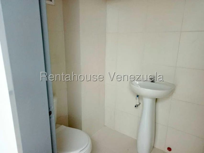 Comercial (Local Comercial) en Alquiler en 5 de Julio, Zulia - 9