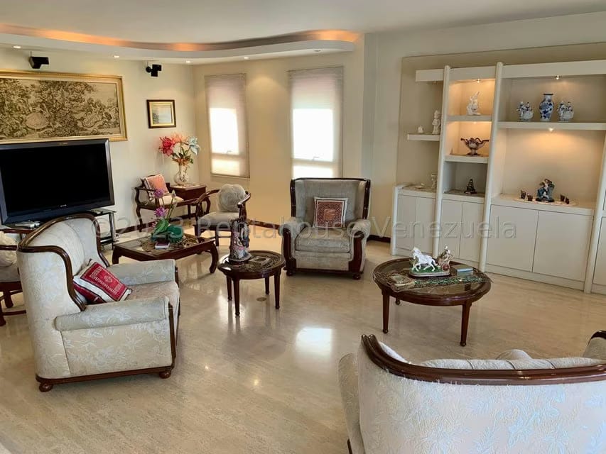 Apartamento (1 Nivel) en Alquiler en Sorocaima, Distrito Metropolitano - 15