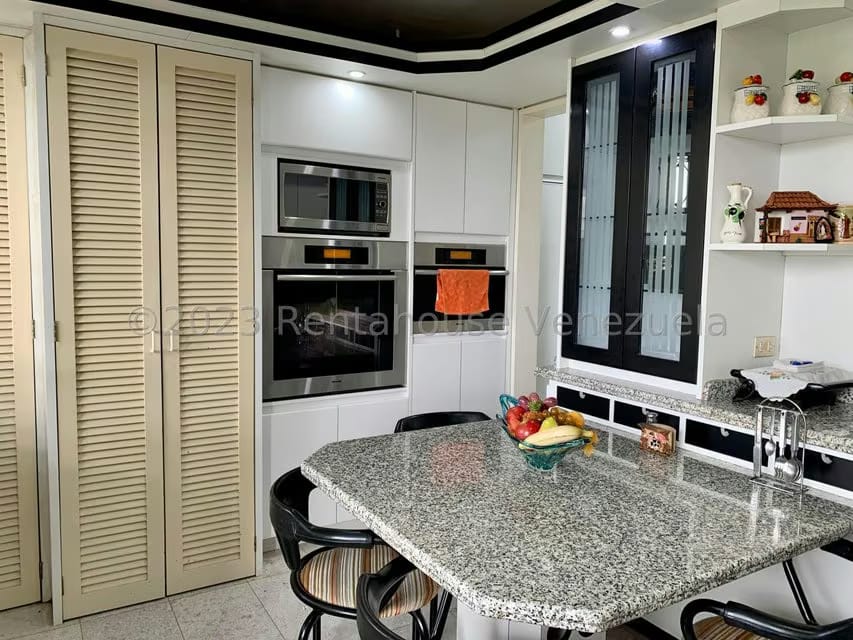 Apartamento (1 Nivel) en Alquiler en Sorocaima, Distrito Metropolitano - 10