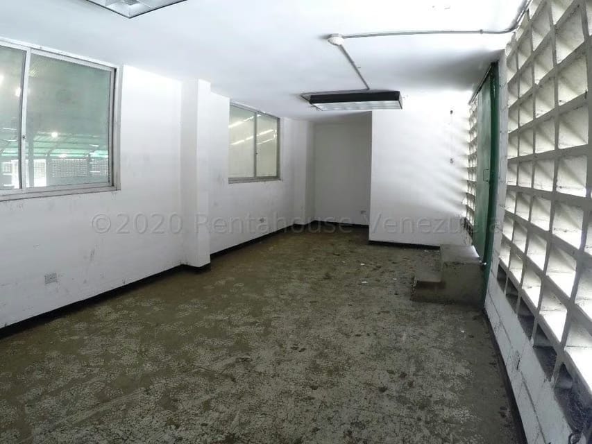 Comercial (Galpon - Deposito) en Venta en Mariche, Distrito Metropolitano - 12
